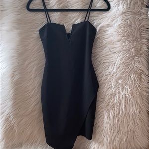 [NWT] Black (Small) Windsor Dress